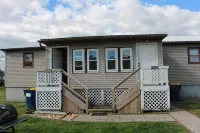 Quaint Cottages Near Everything on Beach Road - 3-Star