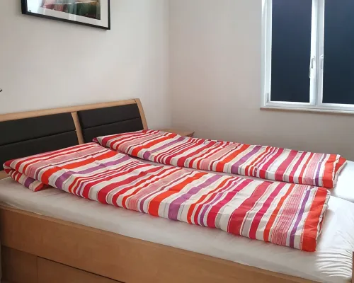 Modern and spacious apartment, with separate access Hotels in Dohna