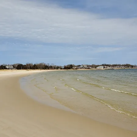 Beachfront Paradise in North Fork