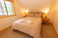Mazama Mountain Hideaway is waiting to be your basecamp for fun! Now with A/C! - Alppimaja