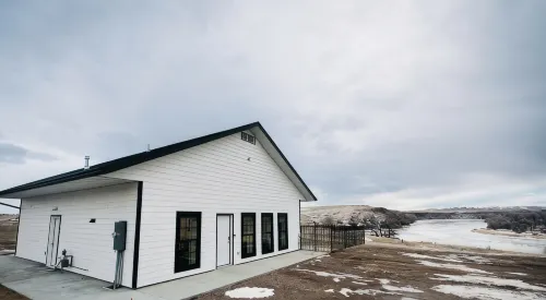Rivers Edge Cottage! - 4-Star