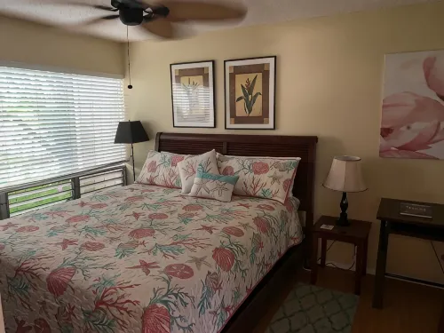 1 bedroom condo, kitchen, lanai, Princeville - 2 estrellas