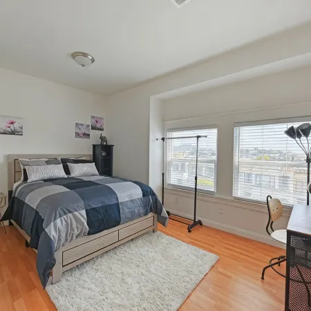 9 - Peaceful & Spacious 4B2B Upper Unit near FW