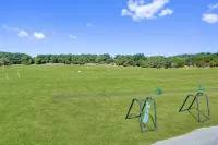 New Lake Travis Home on Golf Course w/Golf Cart - 3 estrellas