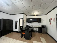 Hotel Garcias Suites - 2 ดาว