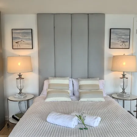 Cape Code Waterfront Cottage