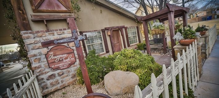 Stay in the Zion themed inn!3348714 a new 2nd rental. The Silo Inn Hotels in Washington County