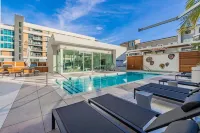 @ Marbella Lane - Luxury Beachside 2Br - Beach