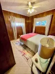 霍頓湖帶車庫、遊戲室和休息室的小屋.免清潔費 - 木屋