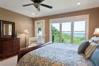 ♡ Your Happy Place Overlooking Center Hill Lake ♡ - 3성급