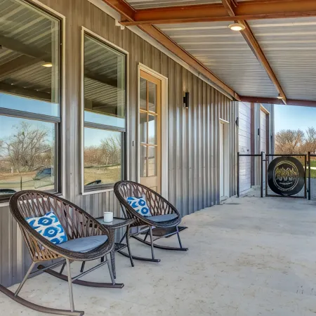 "The Little Ass Apartment Country Retreat Getaway!