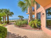 Gulf Front Corner Unit at SeaChase Resort with STUNNING VIEWS! - NEWLY FURNISHED - 4-Star