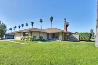 Shalimar Retreat, Large Pool, Hot Tub, Game Room, Backyard, 5 Bdrooms, BBQ Grill - Boutique