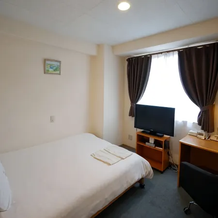 New Station Hotel