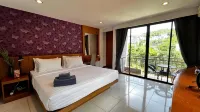 Coco Mountain View Guesthouse  Hotel - Inns