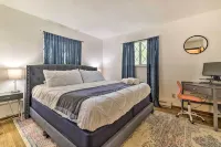 Pocono Summit Getaway with Game Room Walk to Lake! - spa