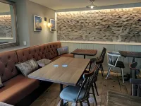 Royal Oak - breakfast
