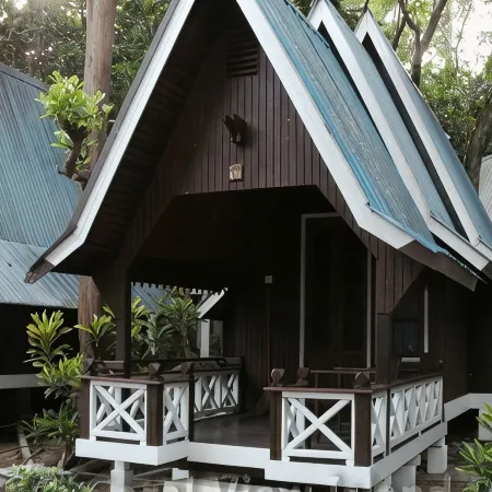Coral View Island Resort