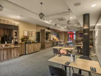 Tulip Inn Zyrardow - Desayuno
