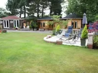 The Redlands Accommodation Hotels in Hampton in Arden