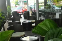 Tat Place Hotel 쿠알라 벨라이트 호텔