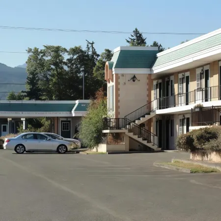 Sequim West Inn