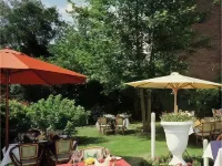 Hotel l'Auberge du Souverain Hotels near Brussels Golf Club