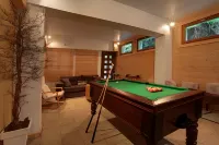 Les Campanules Hotels in Les Houches