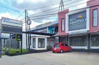Urbanview Hotel Surya Kahayan Palangkaraya by RedDoorz Hotel a Panarung