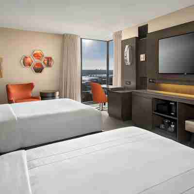 Boston Marriott Cambridge Rooms