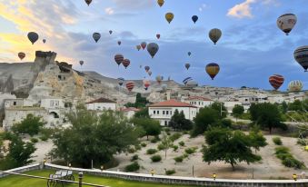 Jacob's Cave Suites - Cappadocia