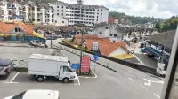 Ria Cameron Hotel