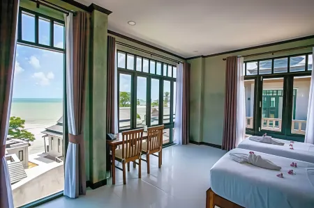 Lanta Corner Resort