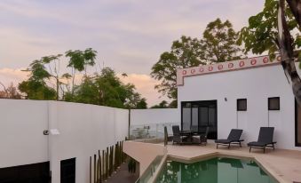 Relax by the Pool, Revel in the Views: Villa Chapulines