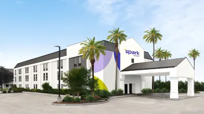 Spark by Hilton Fredericksburg Southpoint, VA Các khách sạn ở Thornburg