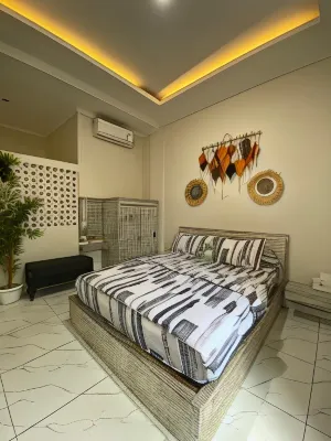 Ana Homestay Hotels in Negara