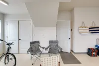 Riverfront Sheboygan Townhome w/ Grill! Hotels in Sheboygan Falls
