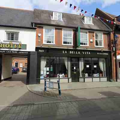 Villare Hitchin Town Centre Hotel Exterior