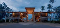Chula Beach Resort 암프 카놈 호텔
