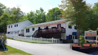 Weirs Beach Motel & Cottages - 2 Sao