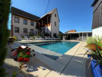 Chambres d'hôtes - l'Ecurie Obernai - สระว่ายน้ำส่วนตัว