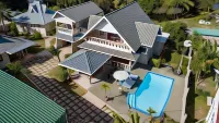 Villa Aya