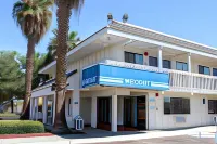 Motel 6 Coalinga, CA - East