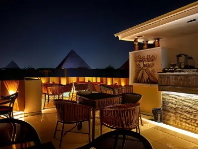 Pyramids On The Spot View Hotels in 