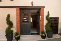 Le Logis Aux Bulles Hotel a Marne