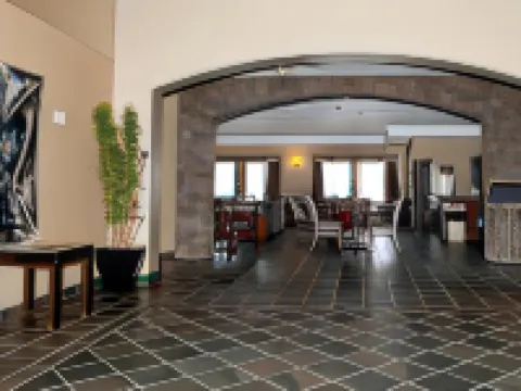 Paradise Inn and Suites Hotels in Valleyview