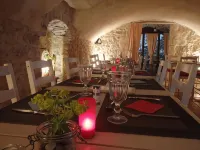 Chambres d´Hôtes Prieuré d'Orniols Hotels in Goudargues