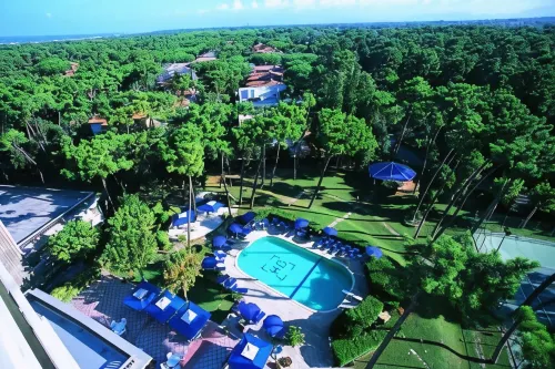 Grand Hotel Golf - Pools