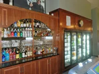 Dooleys Tavern and Motel Capella - bar