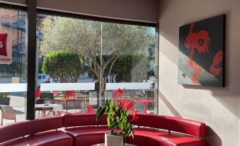 Ibis Girona Costa Brava